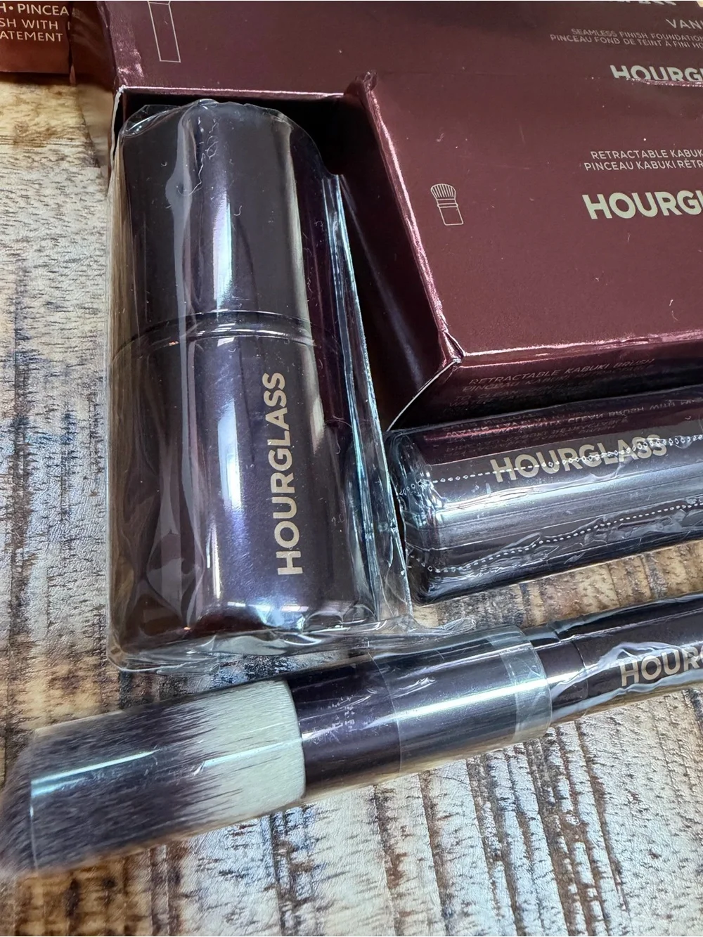 Hourglass Dual-Ended Synthetic Makeup Brushes with Metallic Brown Packaging